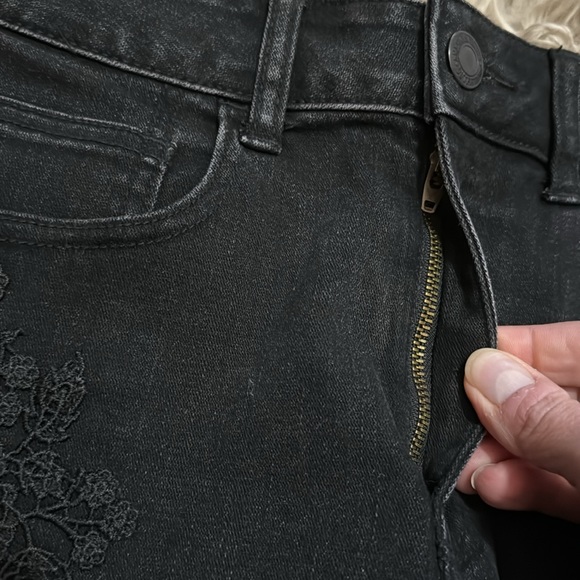 AE Hi Rise Shortie-Super Super Stretch-Black with Lace Embellishment-6-73 Cotton - Picture 8 of 14